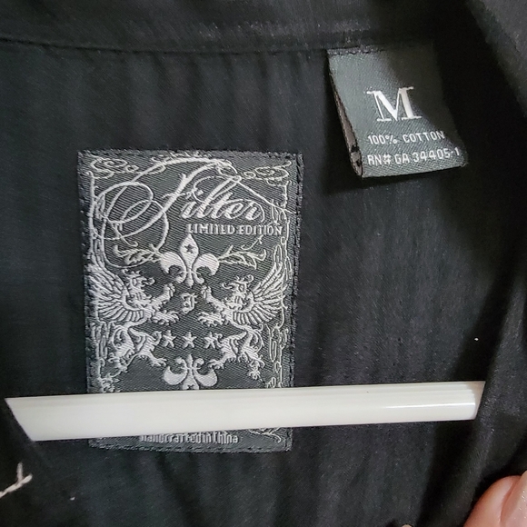 Filter Black Button-Up Shirt with White Embroidery - Picture 2 of 3